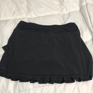 Lululemon running skirt size 8!